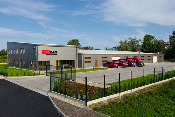 Výrobní hala s administrativní budovou Prodan Interier Slovensko